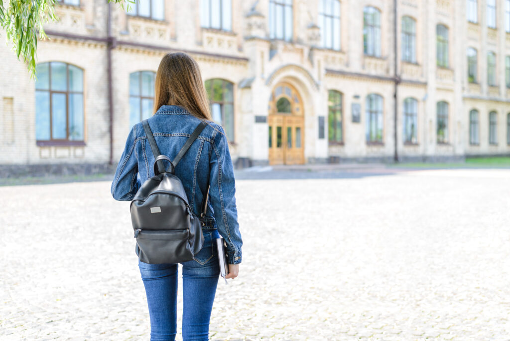 人気のハイブランドレディースリュック【20選】