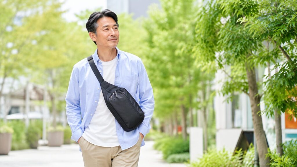 おじさんのボディバッグはダサい？