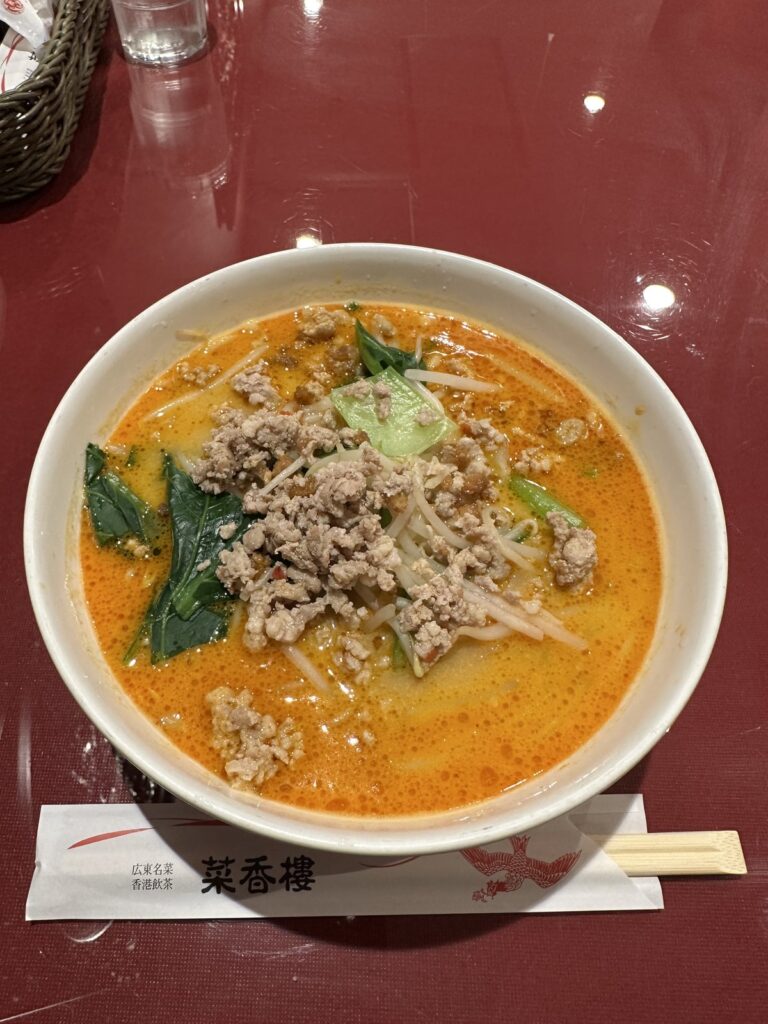 2025年12月2日、金沢市「菜香樓 金沢百番街店」にて撮影