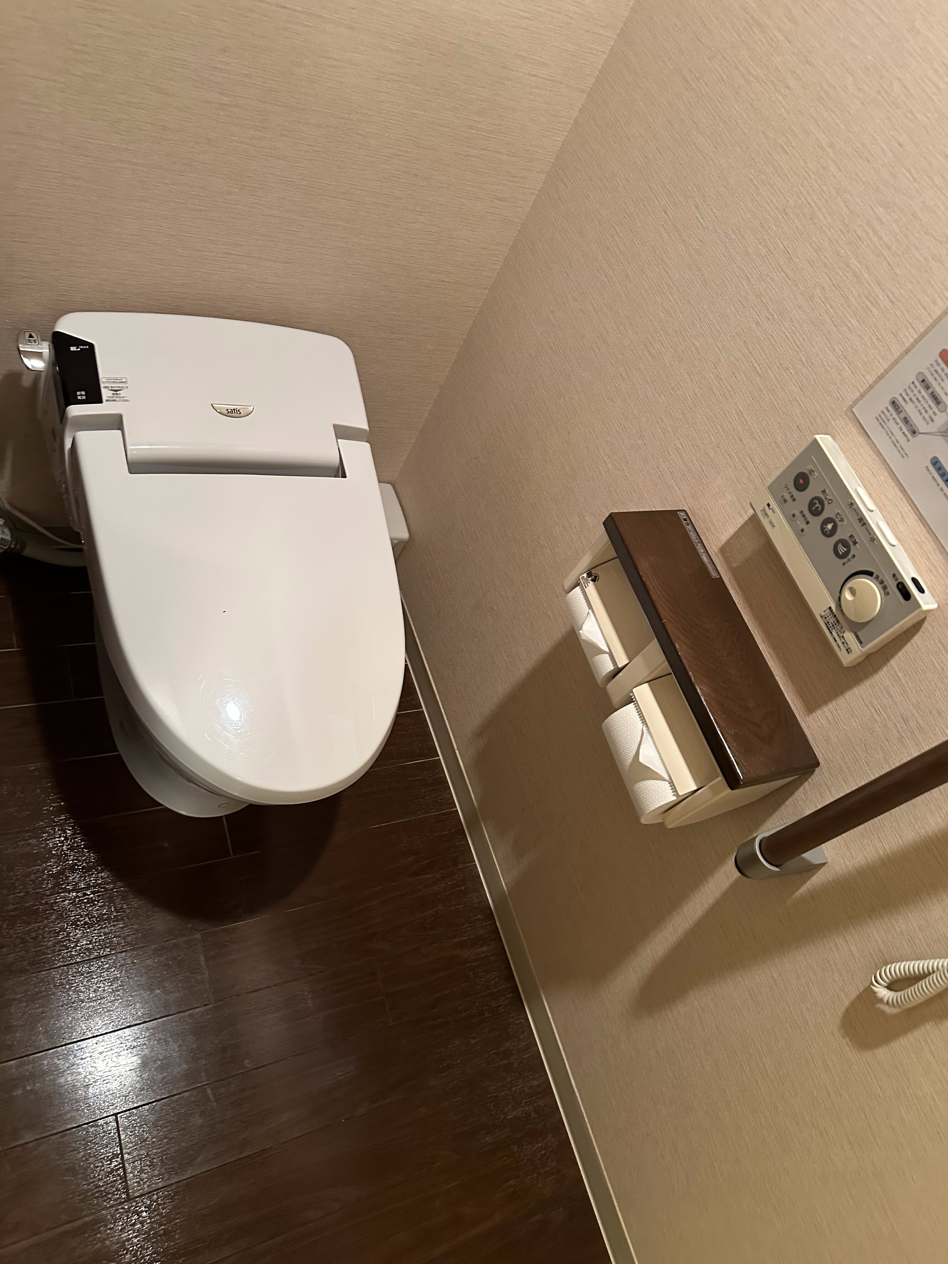 ホテルのトイレ