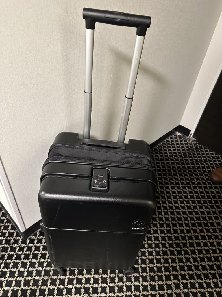 ホテルの客室に置いたトラベリスト ファーストのMサイズ